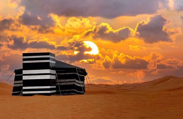 2-Day Private Wahiba Sands Desert Camping Tour from Muscat