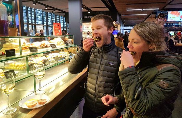 Bilbao Local Immersion with Pintxo + Drink stop