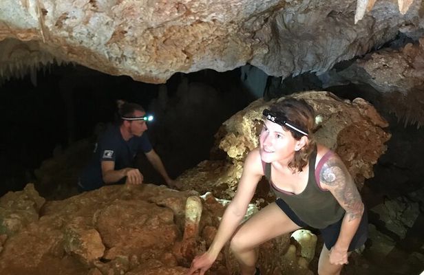 Bonaire Cave Tour: Walk, Climb & Swim