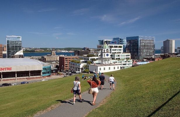 Halifax Small Group Walking Tour with Citadel + Maritime Museum