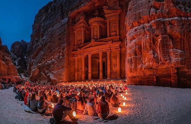 Full Day Private Guided Tour in Petra 