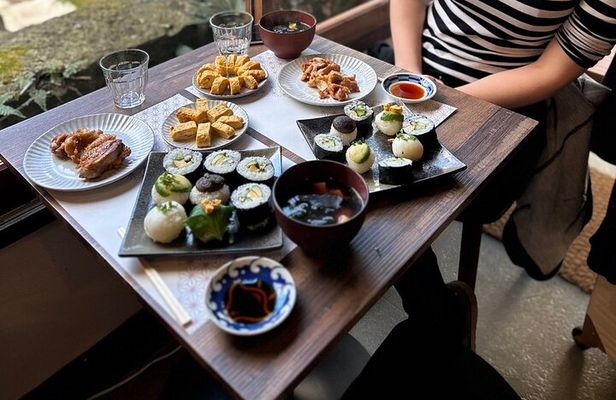 Private/ YANAKA home cooking experience, homely and local style.