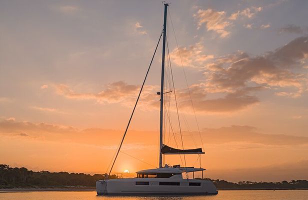 JFarwell Sunset Wine & Cheese Aboard the Reverie