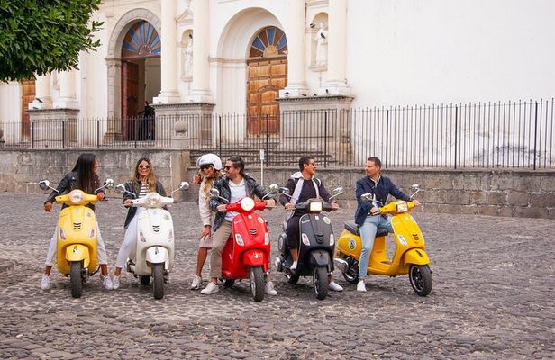 Vespa Tour 