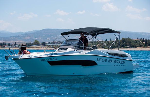 Luxury- Karnic SL701 Private Self-Drive Boat Hire