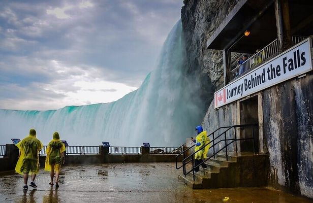 Niagara: Behind The Falls, Skylon Tower Ticket & Tesla Audio Tour