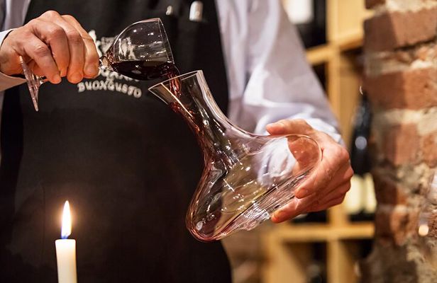 Wine Tasting Experience in Milan City Center
