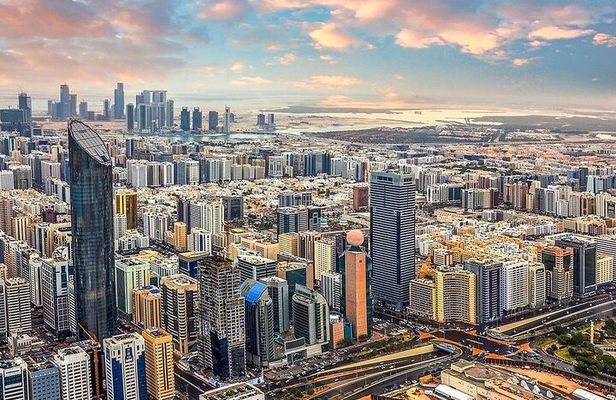 Full Day Private Tour in Abu Dhabi with Guide & Mosque entry pass