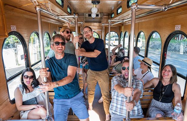Hop-On Hop-Off Brewery Trolley Tour (West Loop)