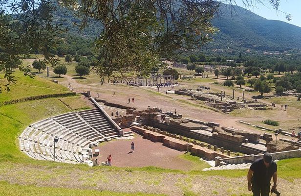 Ancient Messene: The Off-the-Radar Outstandingly Preserved Site