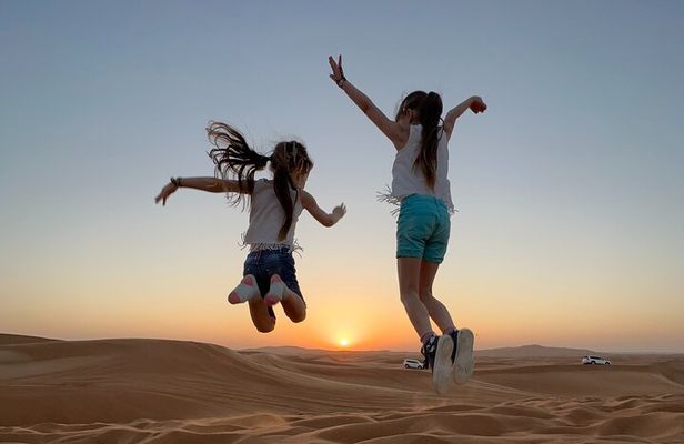 Red Dune Desert Family Experience in Dubai