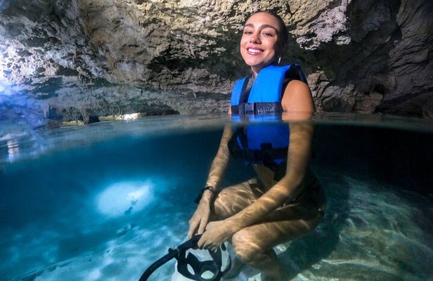 4-Hour Cenotes Tour with Hotel Pickup in Riviera Maya
