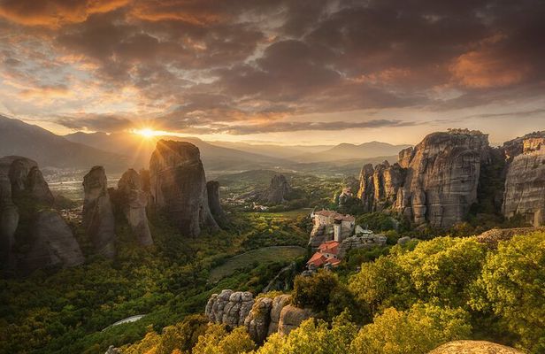 Sunset Meteora Private Photography Tour