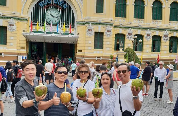 Ho Chi Minh Shore Excursion: Wonderful City Tour with Local Guide