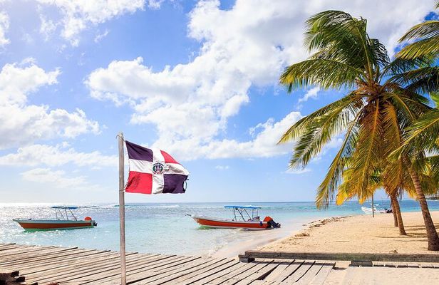 Saona Island Day Trip From Punta Cana + Lunch & Open Bar Included