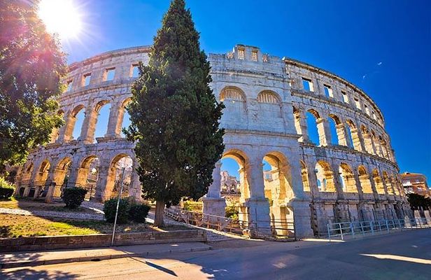 Pula Food Walking Tour