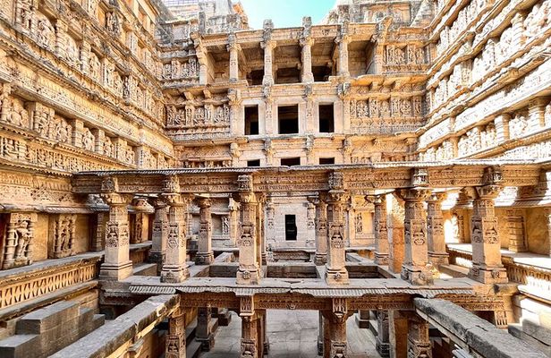 Individual Gujarat tour 2024-2025 (nature and palaces)