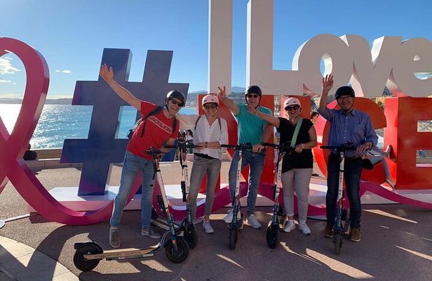 Excursion on electric scooter in Nice - The Unmissable