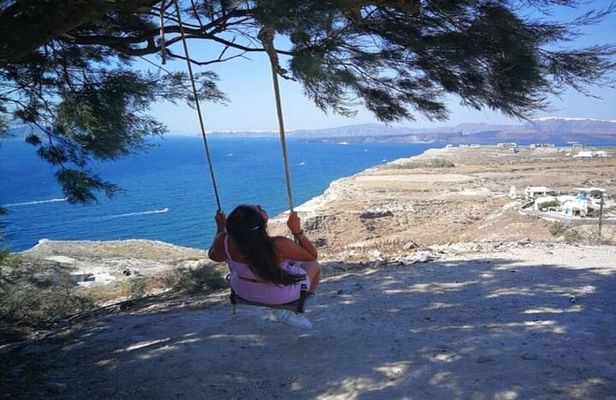 Santorini Private Family Friendly Tour