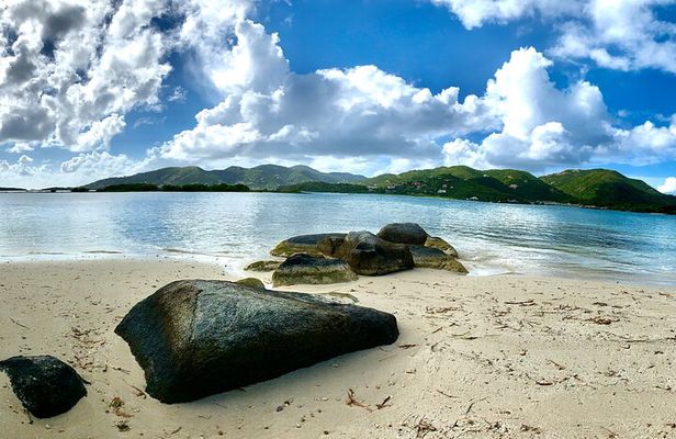 Tortola Private Tour and Snorkeling in the most beautiful beaches