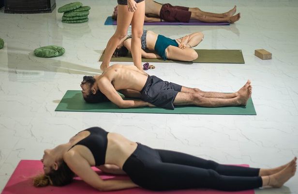 11 Days 100 Hours Traditional Yoga Teacher Training in Nepal