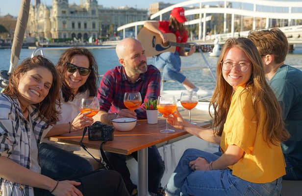 Sunset Catamaran: Small Group, Drinks, Snacks & Dinner Upgrade