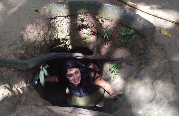 Combine Cu Chi Tunnels & City Tour by DGT