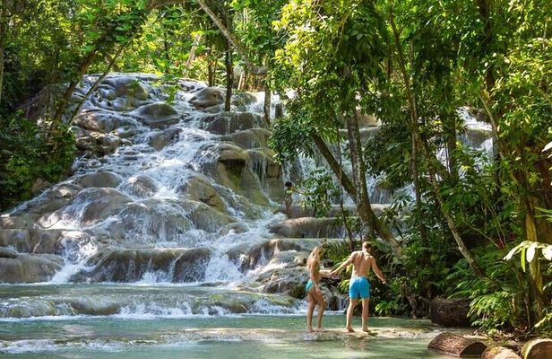 Dunns River and Blue hole tour from Montego Bay Accommodations