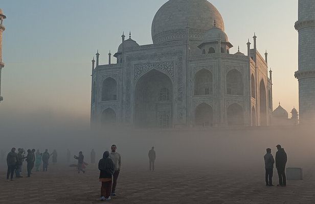 Skip The Line - Sunrise View Of Tajmahal From Delhi By Car