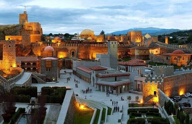  Full Day Private Tour in Vardzia, Rabati and Borjomi with Guide