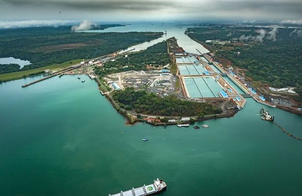 Panama Canal Visit Experience - Miraflores