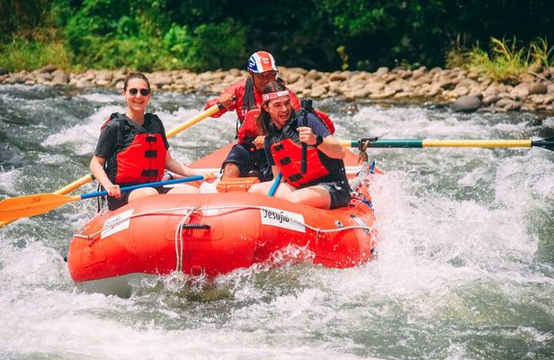 Safari Float Sarapiqui River From San Jose