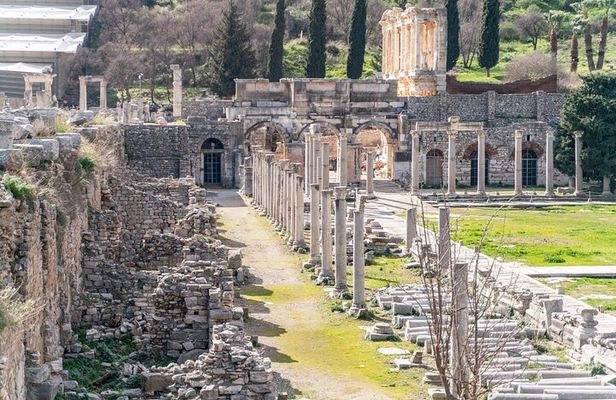 Ephesus Shore Excursion from Kusadasi Port with Guide