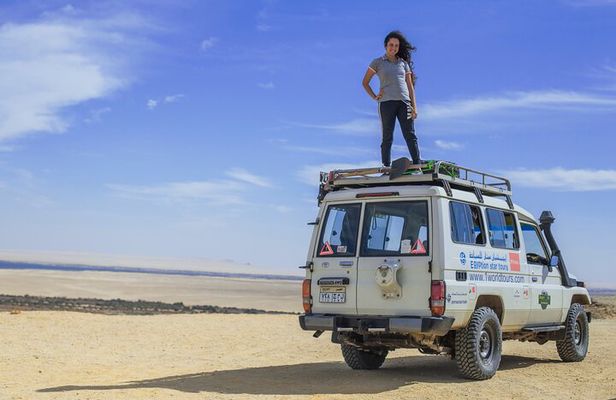 Fayoum Day Tour - Wadi El Rayan,Valley of the Whales,Magic Lake