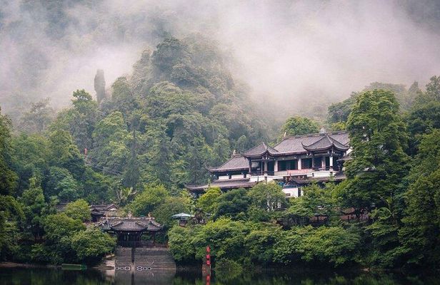 One Day Dujiangyan & Mount Qingcheng Tour from Chengdu