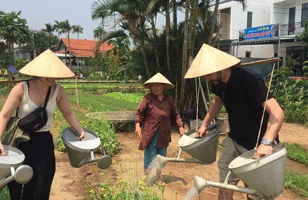 HOI AN COUNTRYSIDE LIFE EXPERIENCE TOUR with 3 Villages in Hoi An