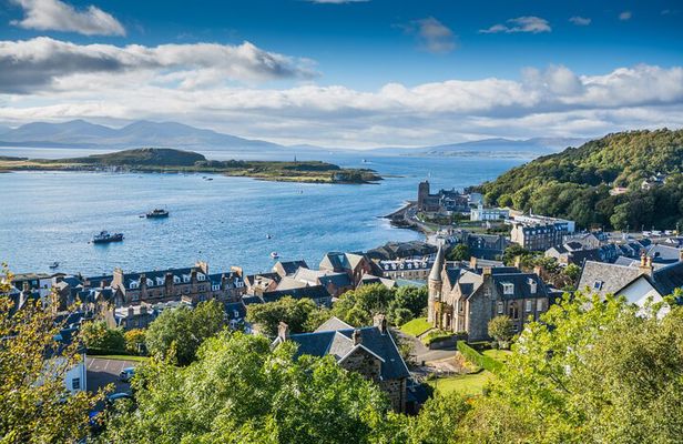 Glasgow: Glencoe & Oban Privately Guided Day Tour in Luxury MPV