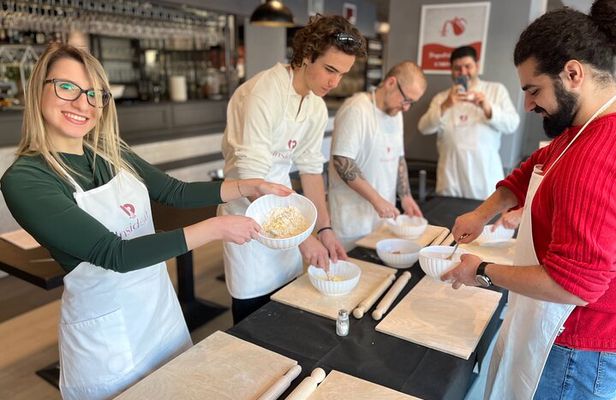 Rome Small Group Pasta Making Class with Wine and Italian Chef 
