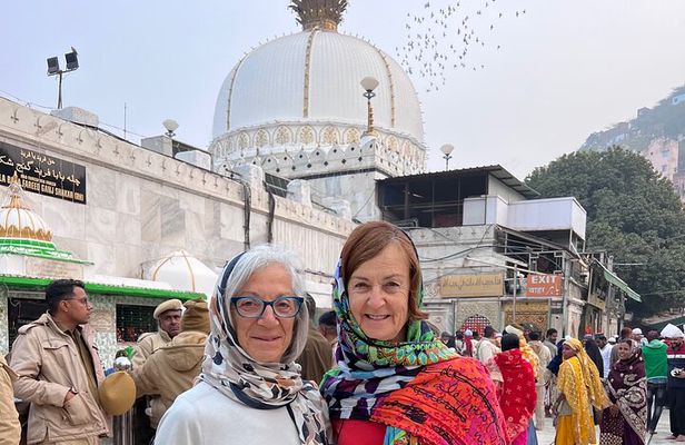 Full Day Spiritual Tour of Ajmer & Pushkar-The Pushkar Route 