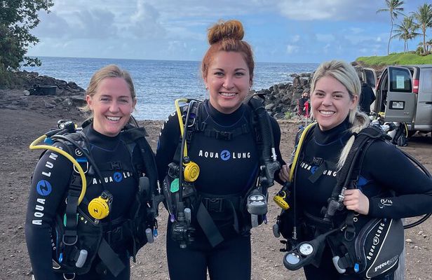 Kauai's South Shore: Ultimate 2-Tank Dive (Certified Divers)