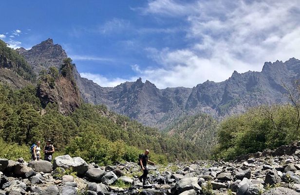 Guided Walking Route to Caldera de Taburiente