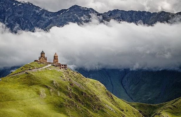 Kazbegi and Gudauri Full Day Private Tour from Tbilisi