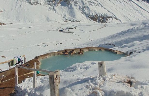 Private Santiago, Visit Hot Springs and Picnic in Cajon del Maipo