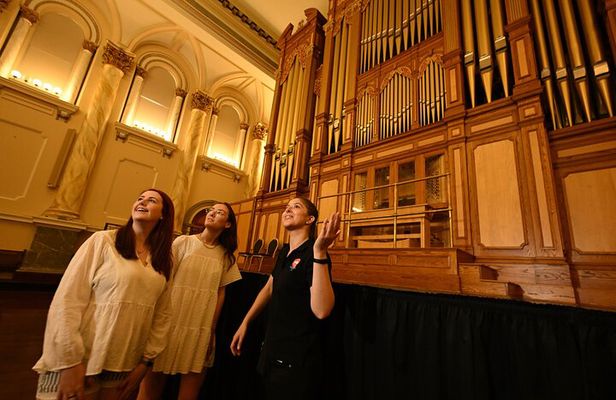 Iconic Adelaide Walking Tour