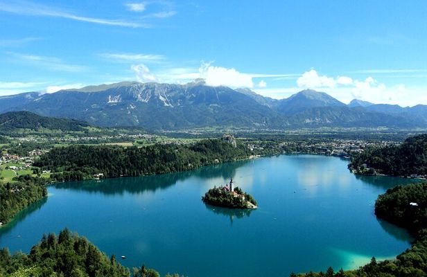 8-Hour Lake Bled, Lake Bohinj and Waterfall Savica Tour