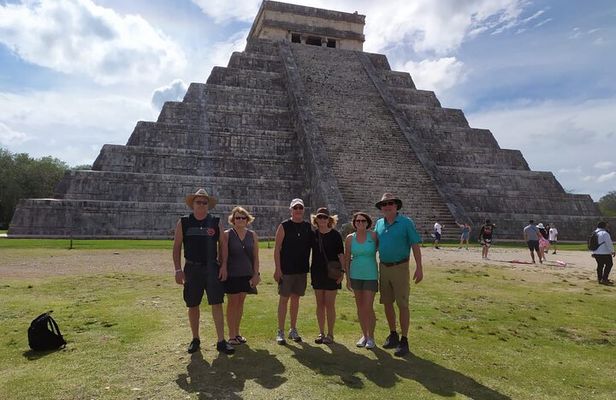 Private Chichen Itza, Cenote and Valladolid Full Day