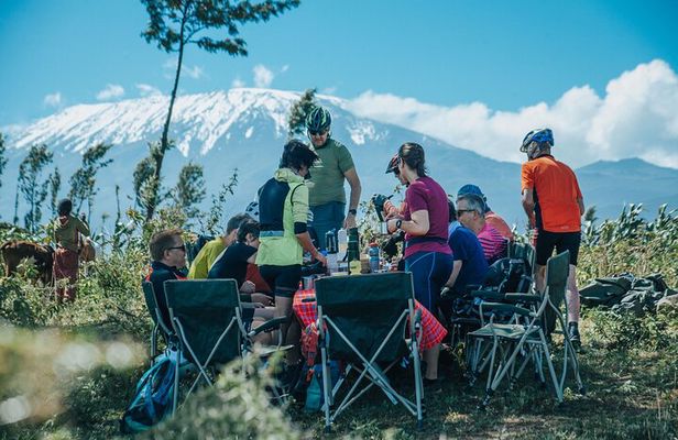 Kilimanjaro 360° 9 days Tour