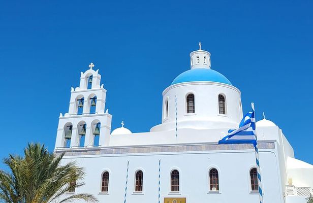 Romantic Tour through Santorini