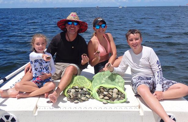 7 Hour Private Scalloping Package in Mangrove Point