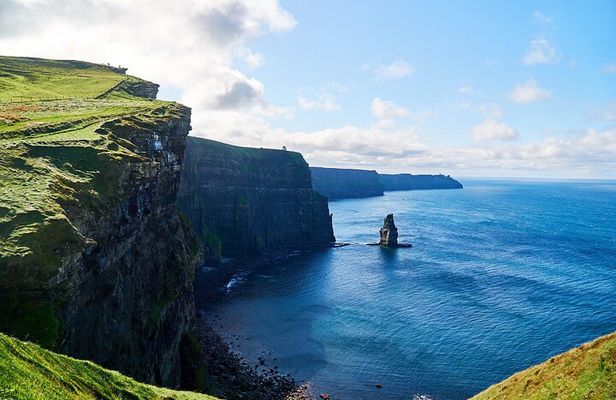 Private Burren and Cliffs of Moher Full Day Tour